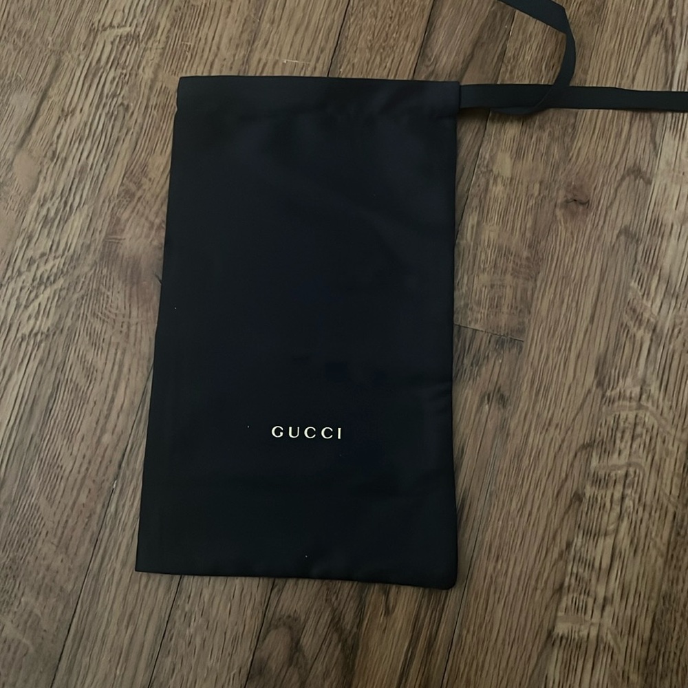 Black Gucci, dust bag